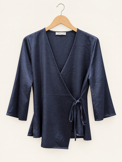 Blusa cruzada azul