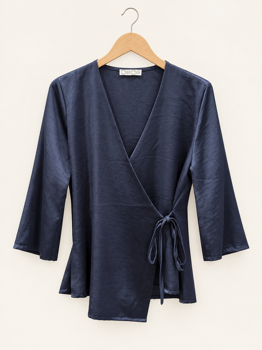 Blusa cruzada azul