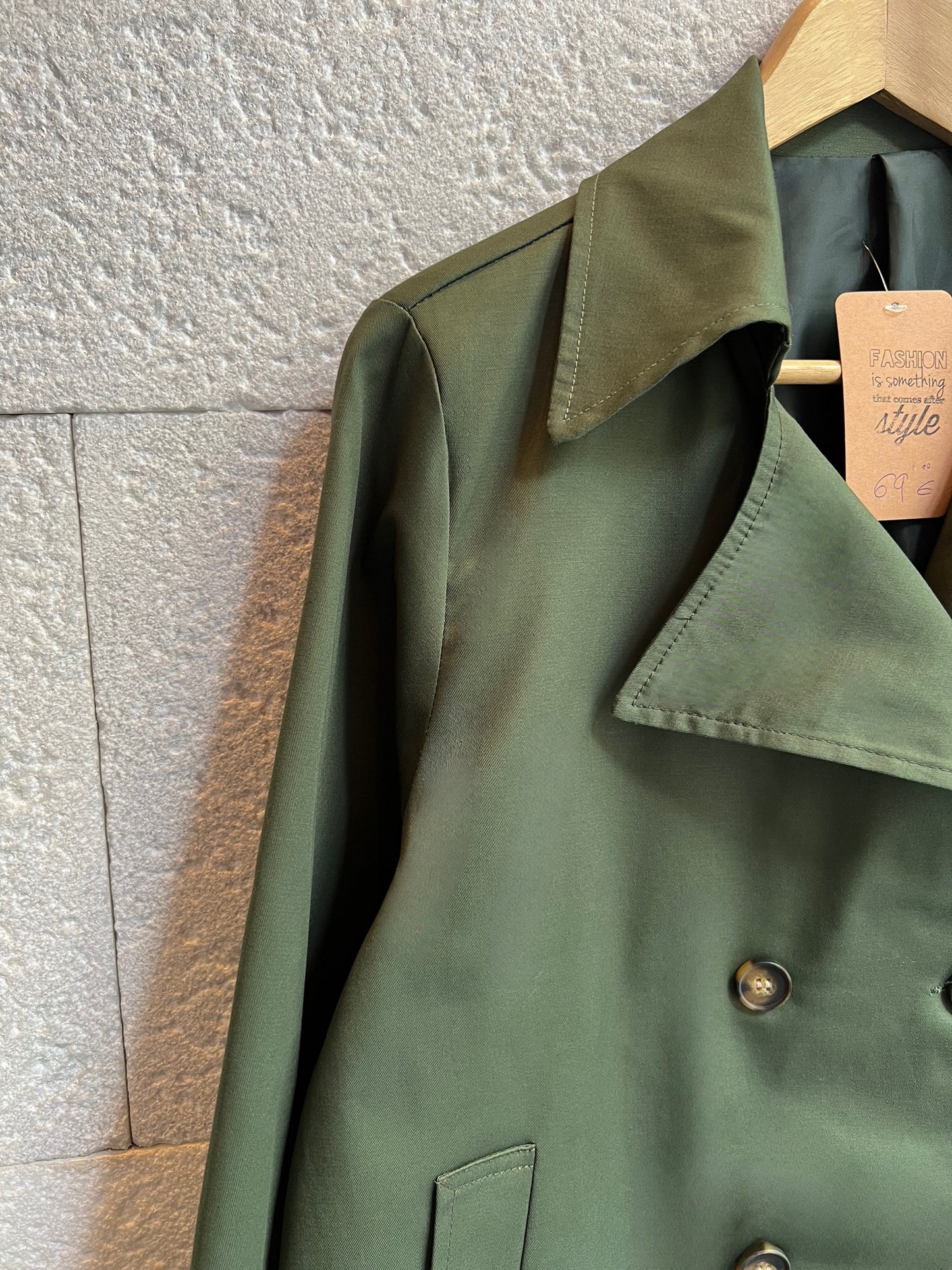 Trench corto