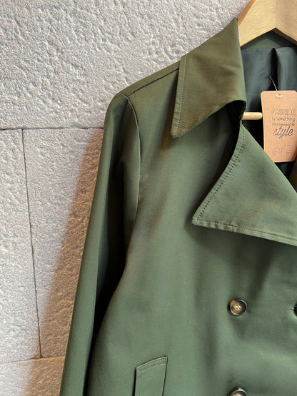 Trench corto