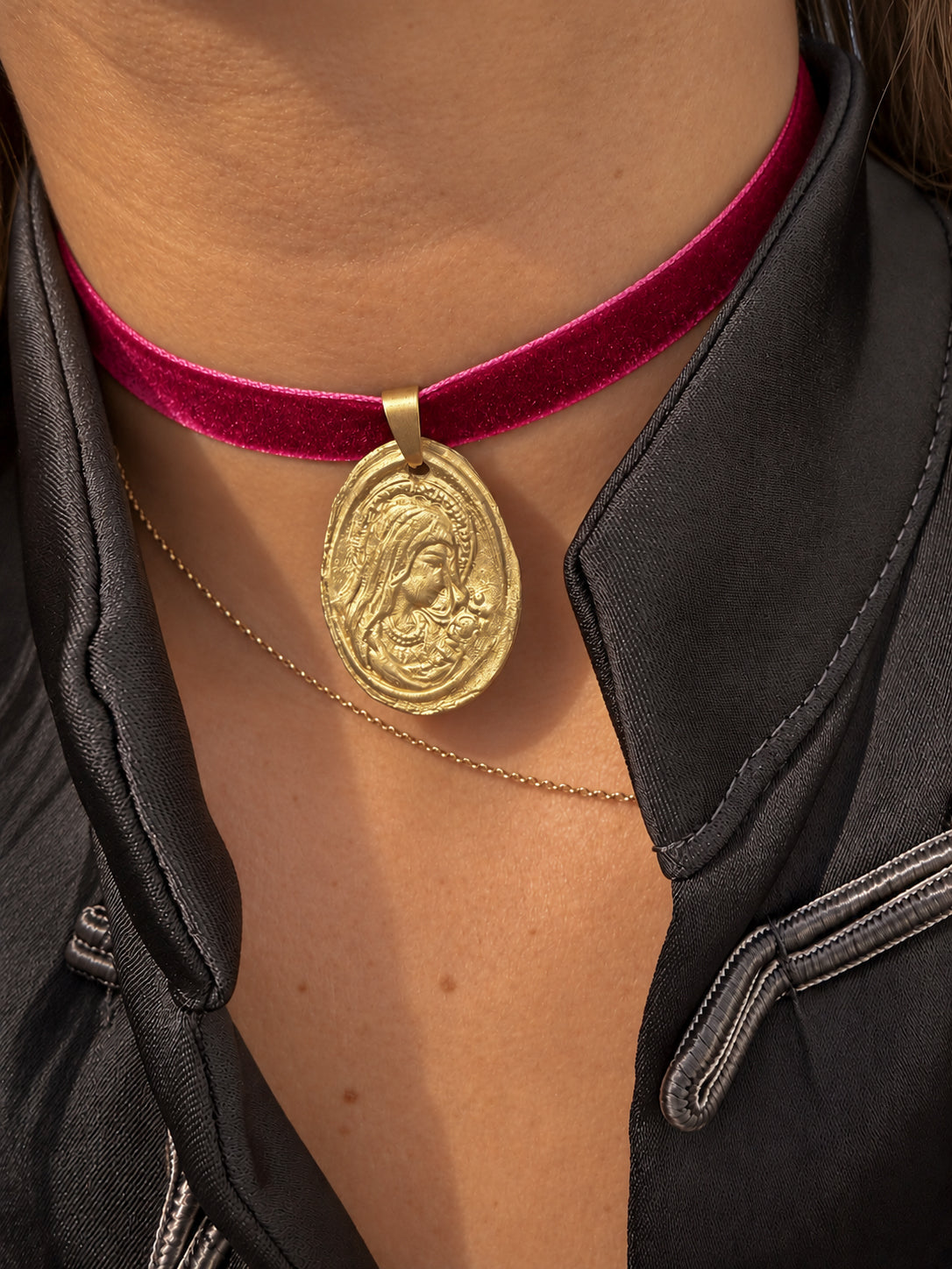 Collar Virgen